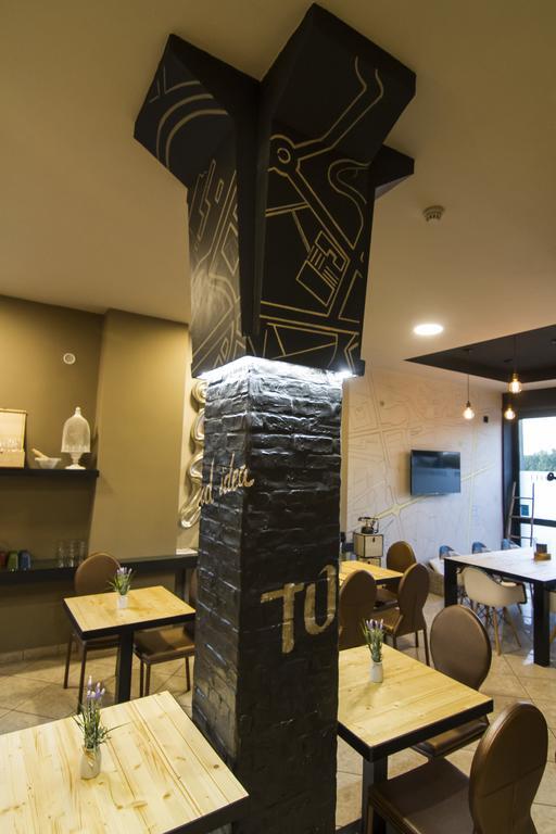 阿拉玛诺皮克洛酒店 格鲁格里亚斯科 外观 照片